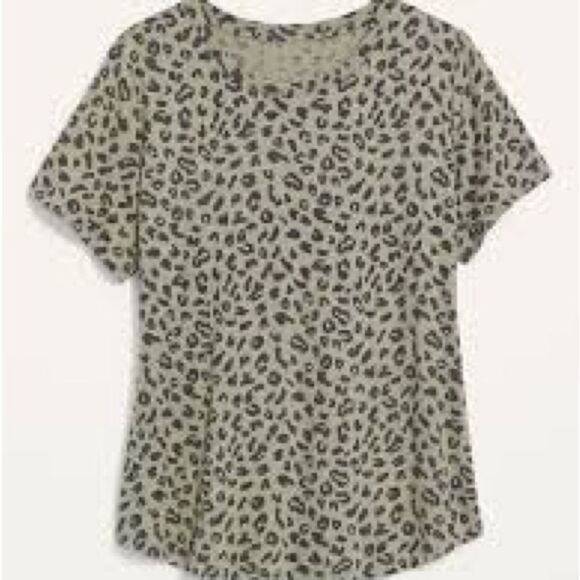 Old Navy Cheetah Print Short Sleeve Tee - Picture 1 of 4